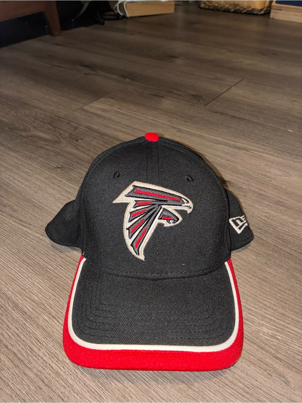New Era Atlanta Falcons Black Red White Logo Cap